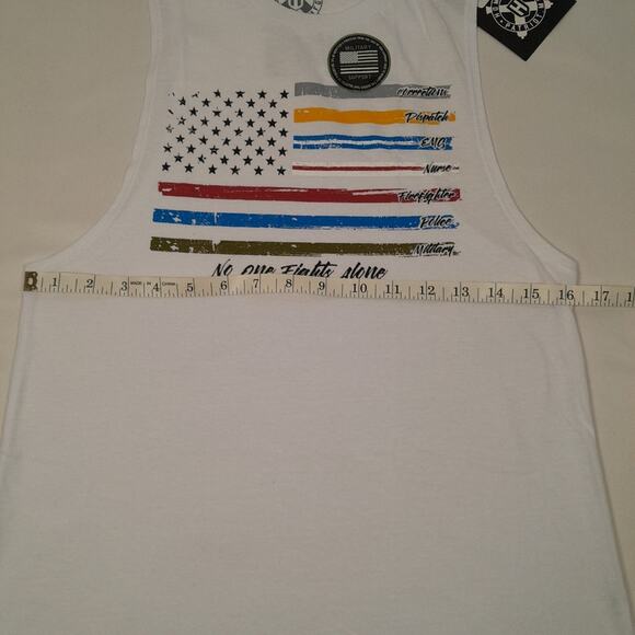 Howitzer White First Responder USA Flag Tank‎ Women M NWT 2A WethePeople Freedom - Picture 6 of 7